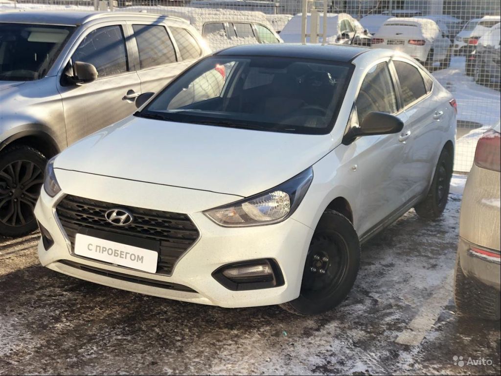 Hyundai Solaris 1.6 AT, 2018, седан в Москве. Фото 1